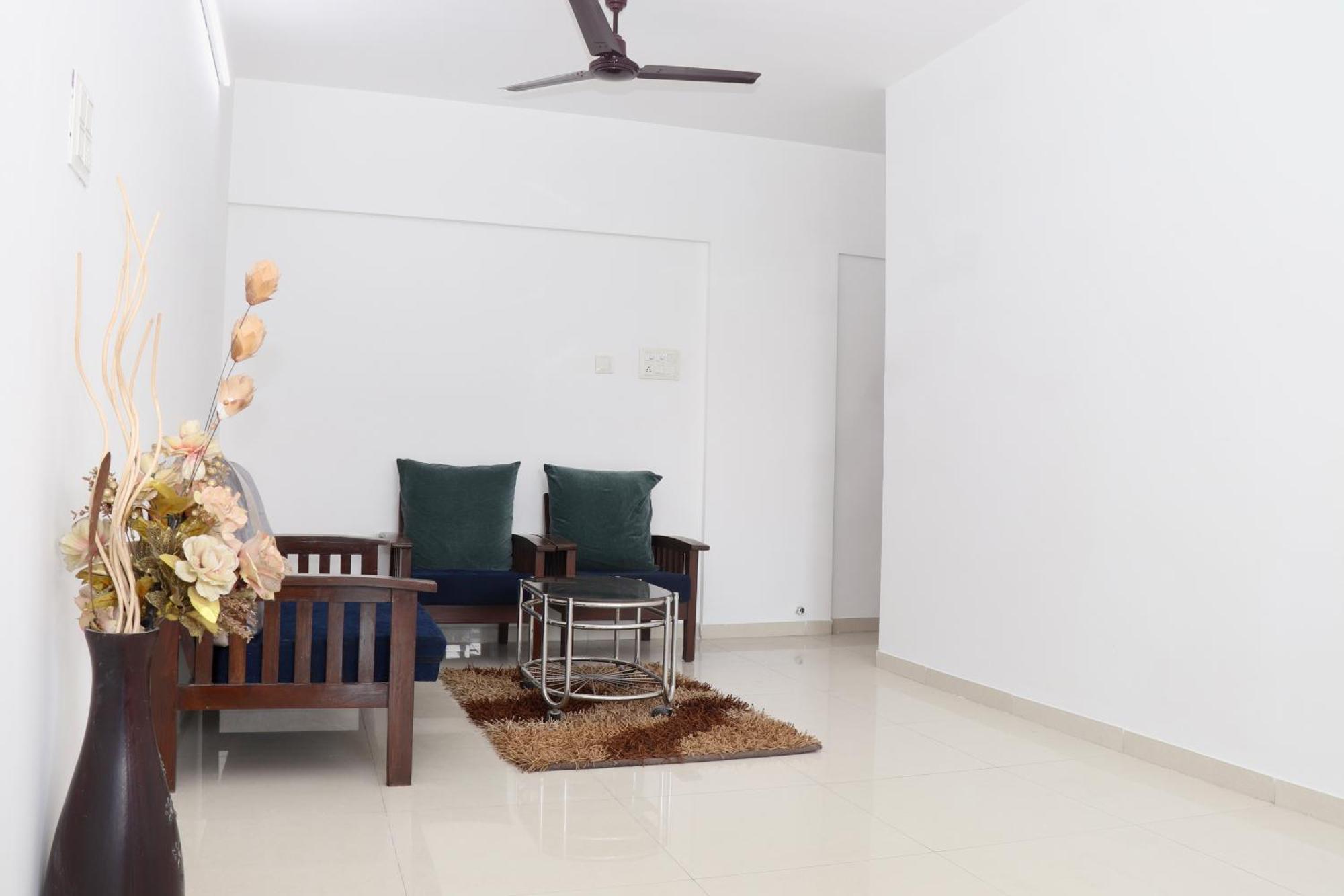 Zenith Homes - Boomerang Suites Мумбаи Экстерьер фото