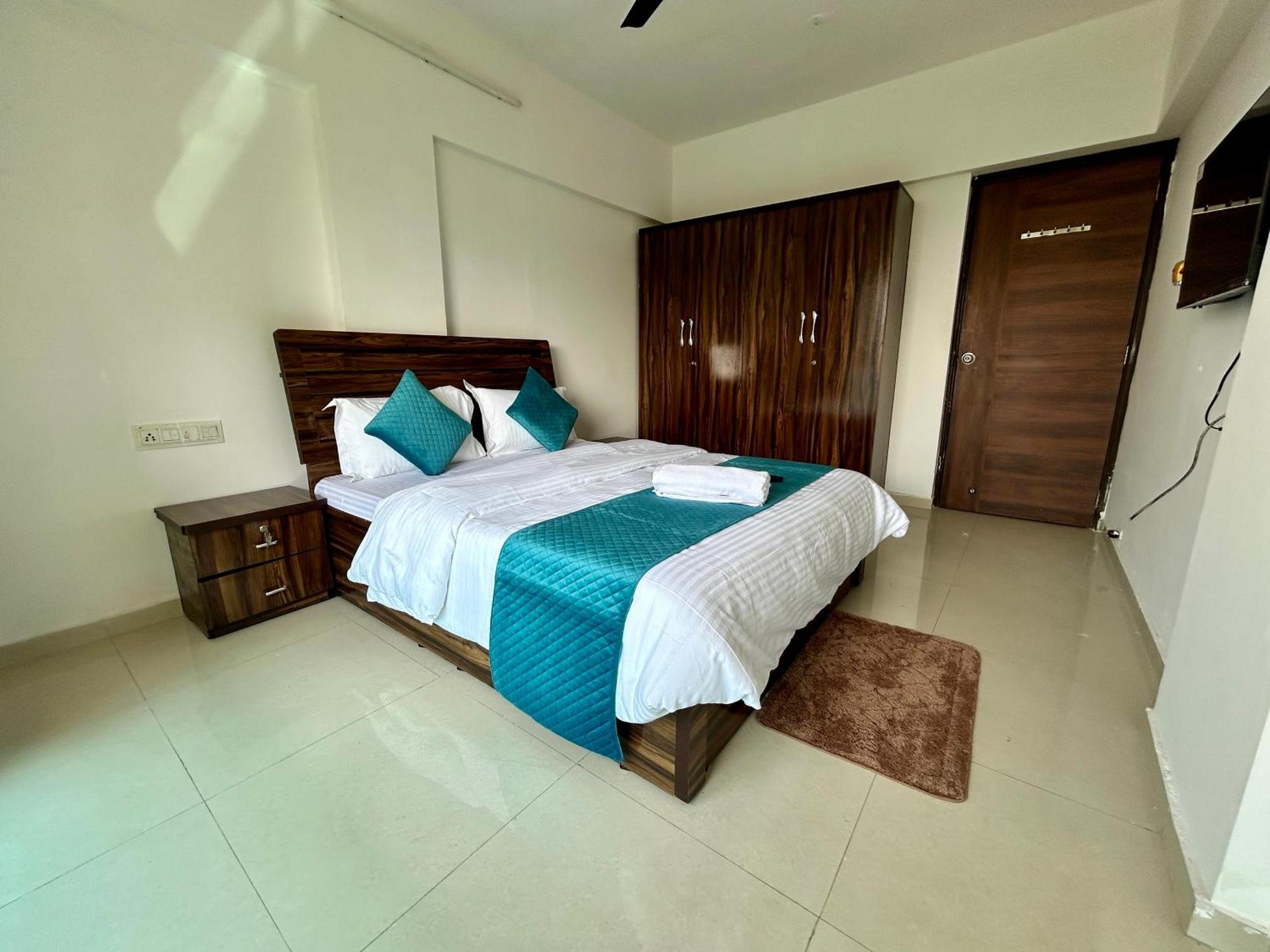 Zenith Homes - Boomerang Suites Мумбаи Экстерьер фото