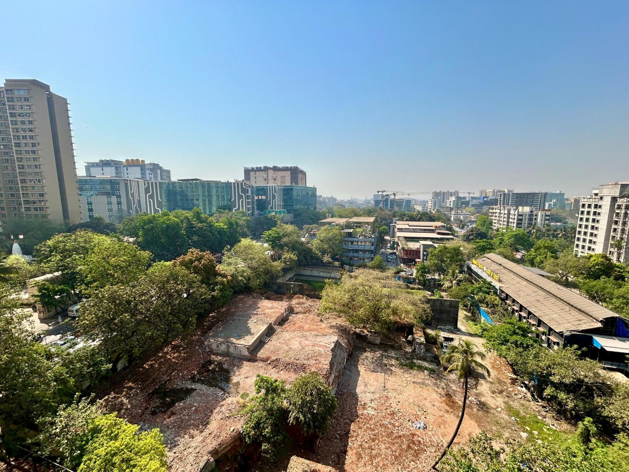 Zenith Homes - Boomerang Suites Мумбаи Экстерьер фото
